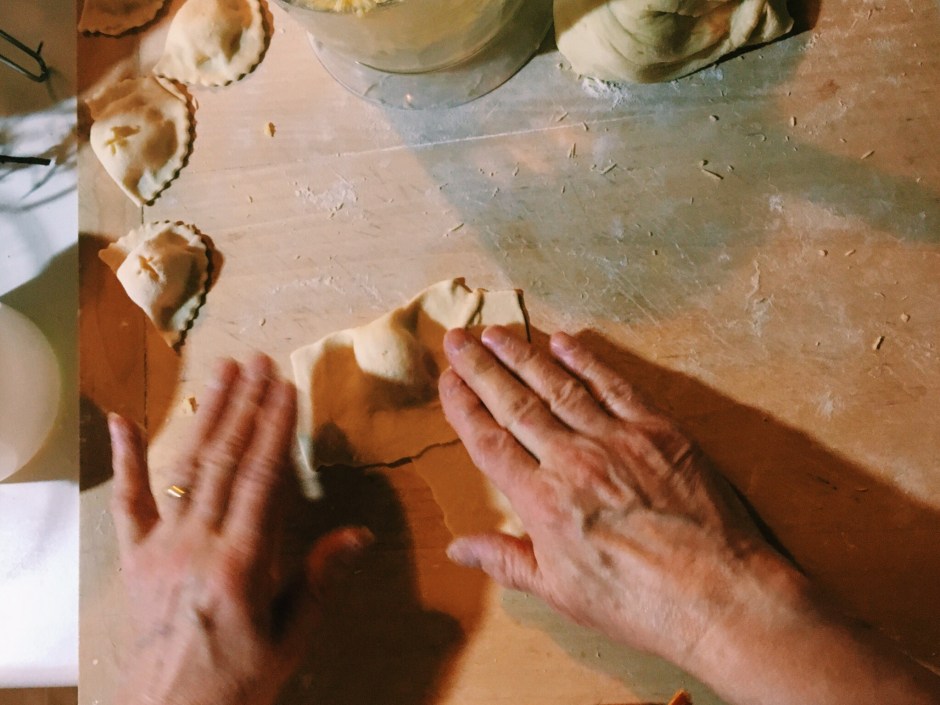 Premere bene ai bordi con le dita